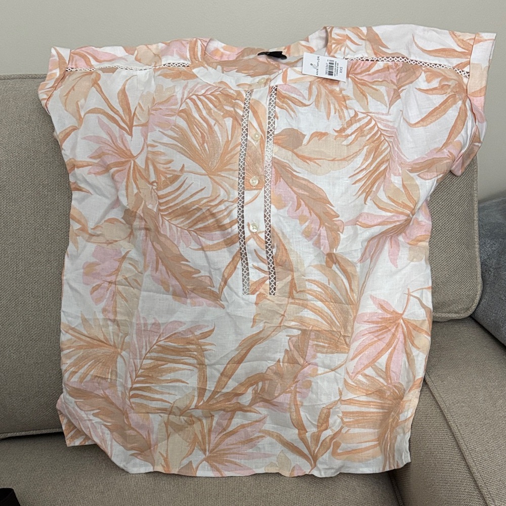 Ann Taylor Peach and White Floral Blouse